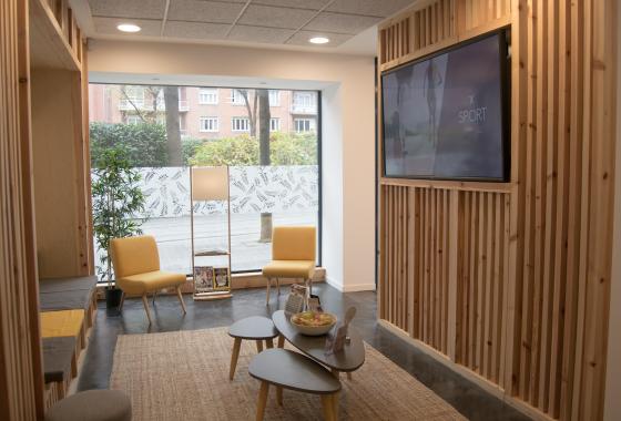 sala de espera fisioclinics Bilbao 